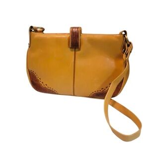 Tony Lama Vintage | Elegant Tan Leather Shoulder Bag